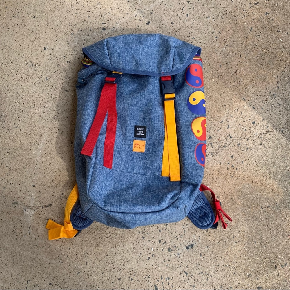 Herschel x Zumiez Exclusive Backpackk